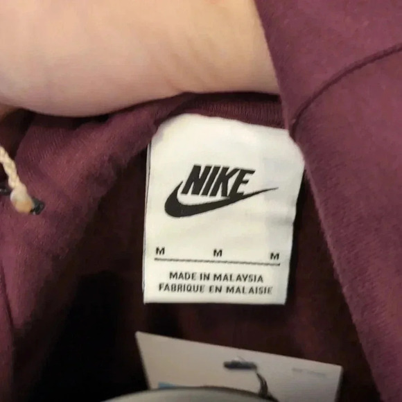 Nike Club+ AOP Basketball Pullover Hoodie and sweatpant set - Picture 6 of 12